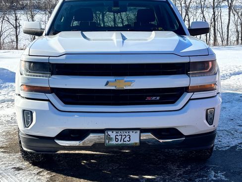 Used 2017 Chevrolet Silverado 1500 LT w/ All Star Edition image 4