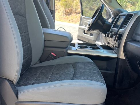 Used 2014 RAM 1500 Lone Star AWD/4WD image 9