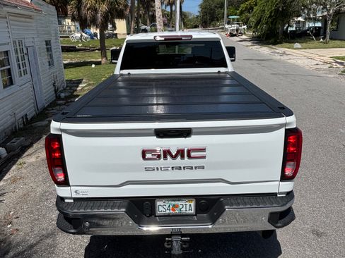 Used 2025 GMC Sierra 2500 Pro w/ 1SA Pro Safety Plus Package AWD/4WD image 10