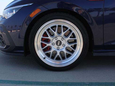 Used 2023 Volkswagen GTI S image 4