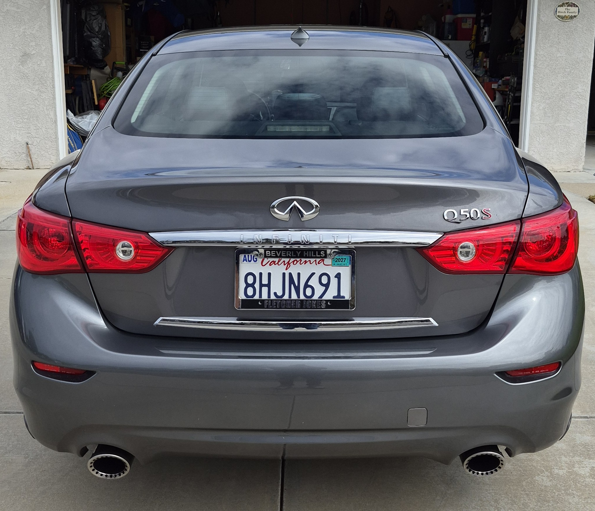Used 2017 INFINITI Q50 Red Sport 400 w/ Cargo Package (L95) RWD image 9