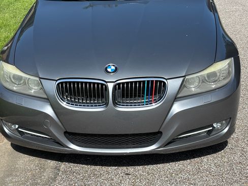 Used 2011 BMW 335d Sedan RWD image 2