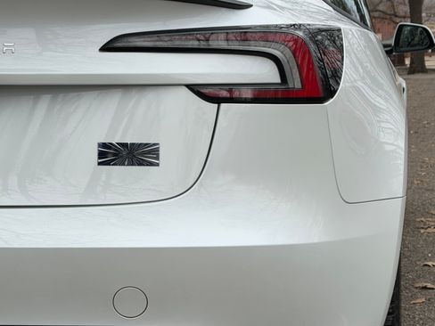 Used 2025 Tesla Model 3 Performance image 2