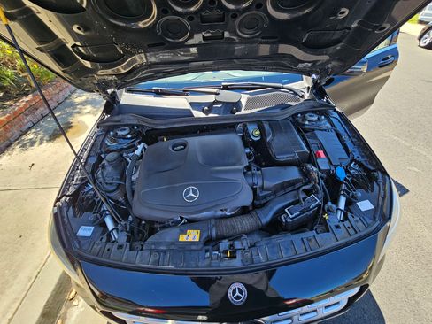 Used 2019 Mercedes-Benz GLA 250 250 Sport Utility 4D image 16