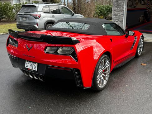 Used 2016 Chevrolet Corvette Z06 w/ 3LZ Preferred Equipment Group RWD image 14