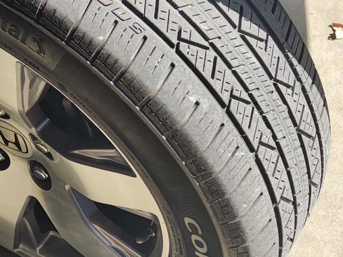 Used 2015 Honda Pilot Touring image 32