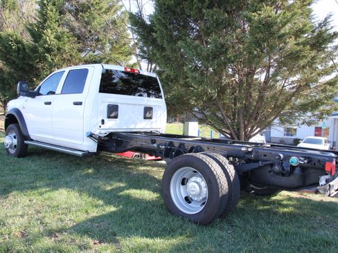 Used 2025 RAM 5500 Tradesman image 6