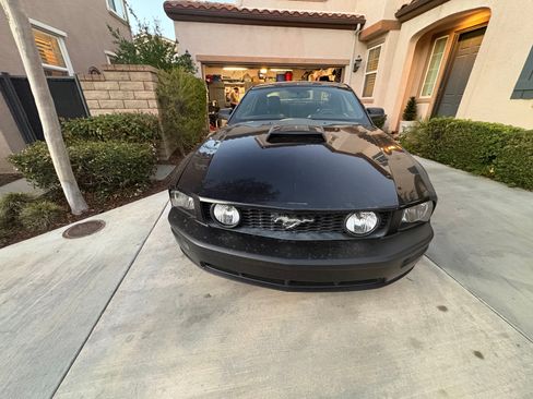 Used 2007 Ford Mustang GT Premium image 12