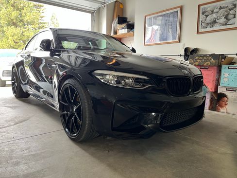Used 2018 BMW M2 w/ Executive Package RWD image 1