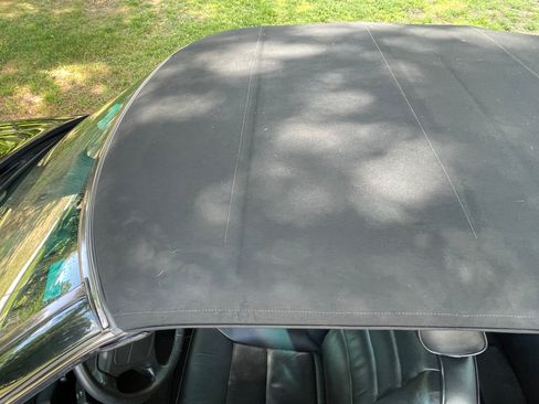 Used 1994 Mercedes-Benz E 320 Convertible image 19