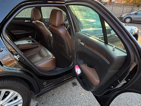 Used 2013 Chrysler 300 C w/ Beats Audio Group image 19