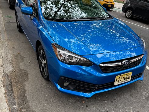 Used 2020 Subaru Impreza 2.0i Premium image 4