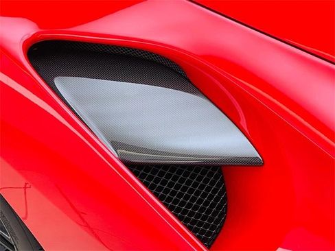 Used 2019 Ferrari 488 Spider image 11