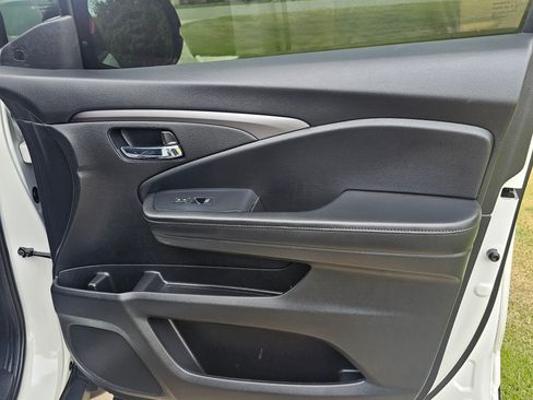 Used 2021 Honda Pilot EX-L image 14