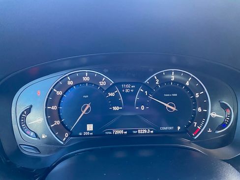 Used 2019 BMW 530i xDrive image 11