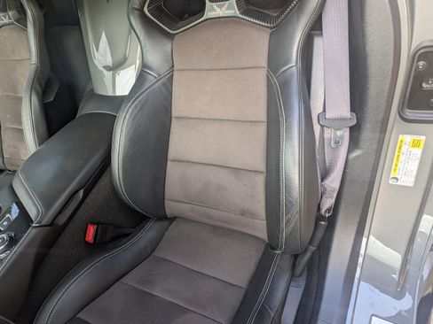 Used 2016 Chevrolet Corvette Z06 w/ 3LZ Preferred Equipment Group image 22