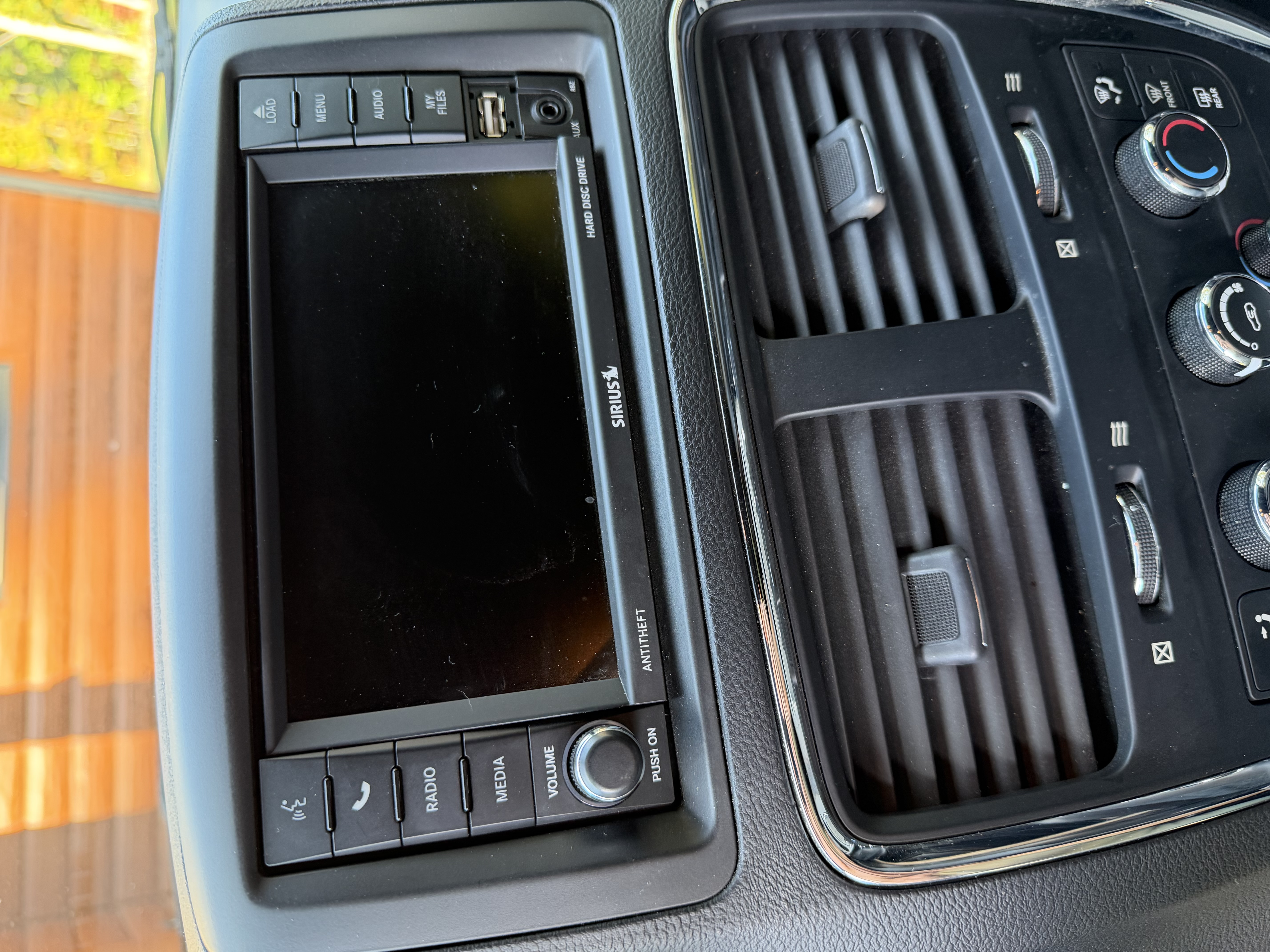 Used 2019 Dodge Grand Caravan SXT FWD image 28