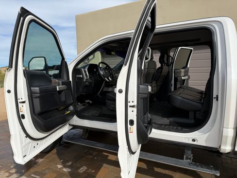 Used 2017 Ford F350 Lariat w/ FX4 4x4 Off Road Package image 10