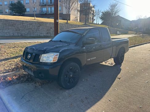 Used 2006 Nissan Titan XE w/ (W02) Preferred Pkg RWD image 1