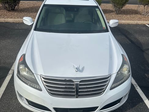 Used 2016 Hyundai Equus Signature RWD image 6