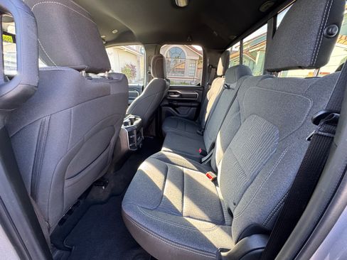 Used 2019 RAM 1500 Big Horn image 8