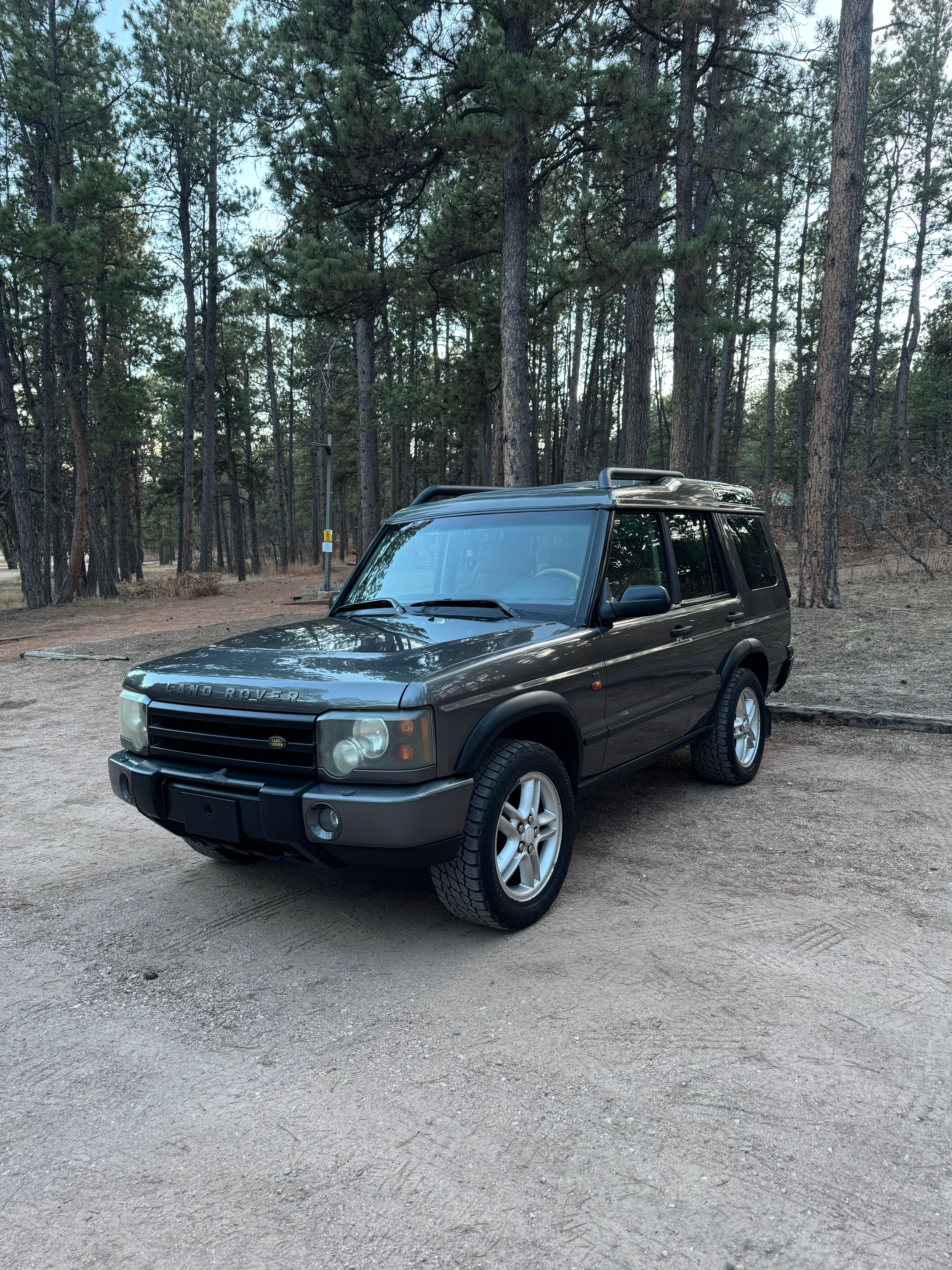Used 2004 Land Rover Discovery SE AWD/4WD image 2