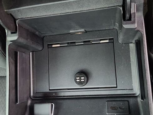 Used 2024 Chevrolet Silverado 1500 RST w/ Convenience Package II image 14