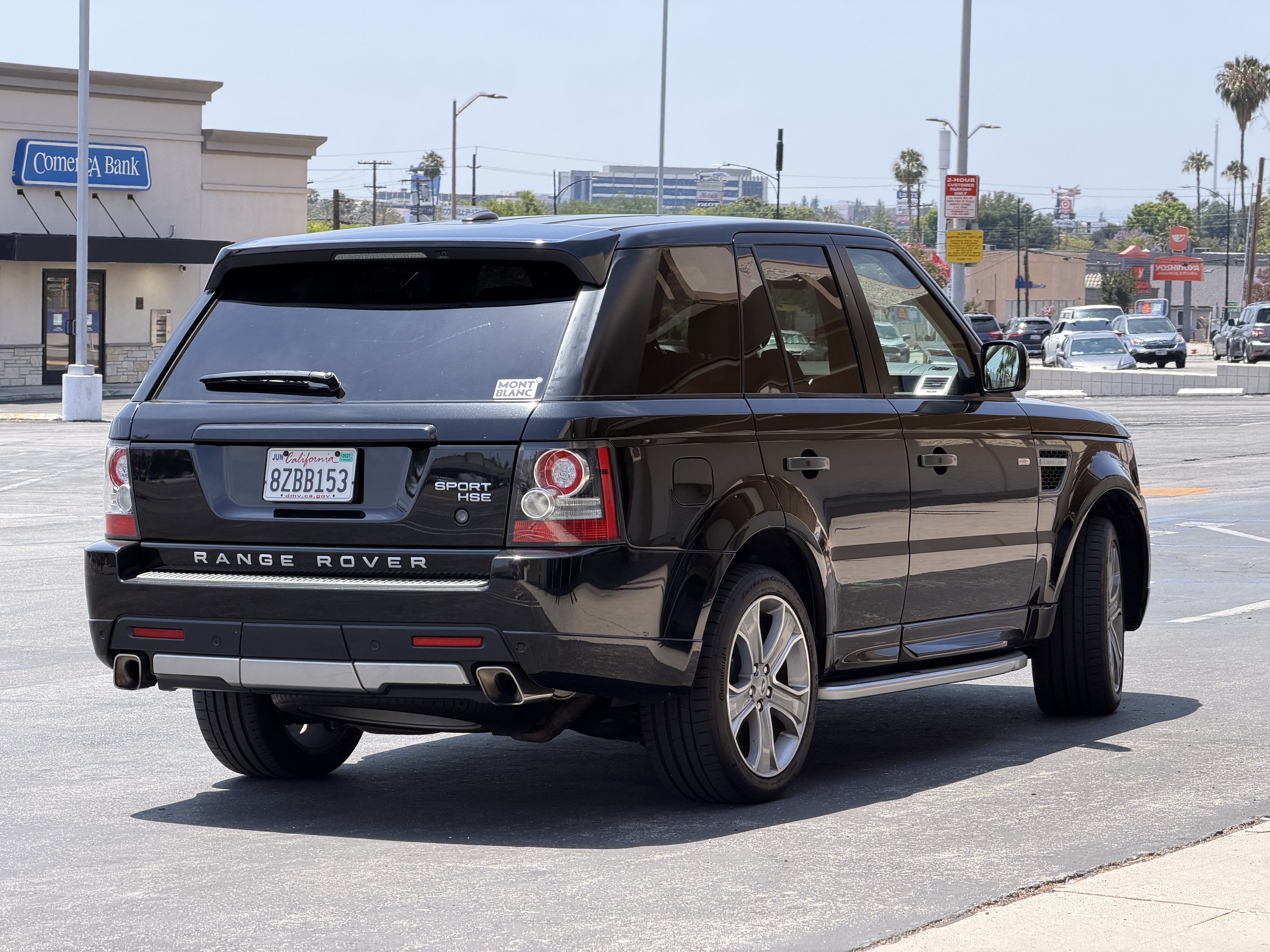 Used 2011 Land Rover Range Rover Sport HSE AWD/4WD image 8