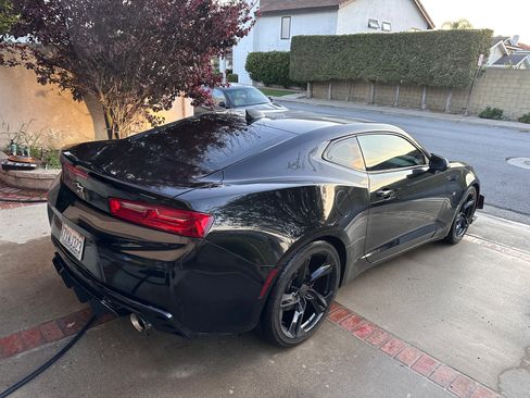 Used 2017 Chevrolet Camaro LT image 15