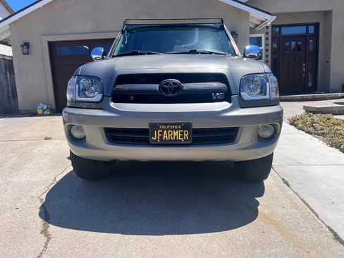 Used 2007 Toyota Sequoia Limited RWD image 8