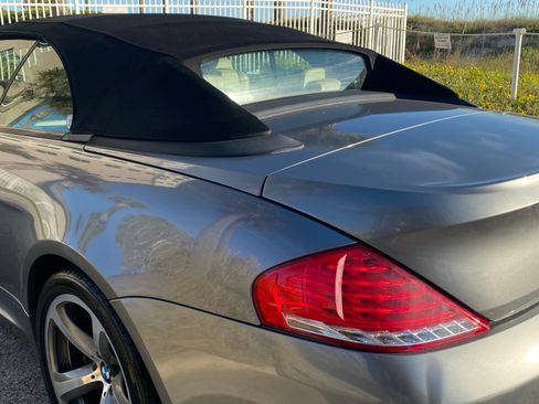 Used 2010 BMW 650i Convertible image 24