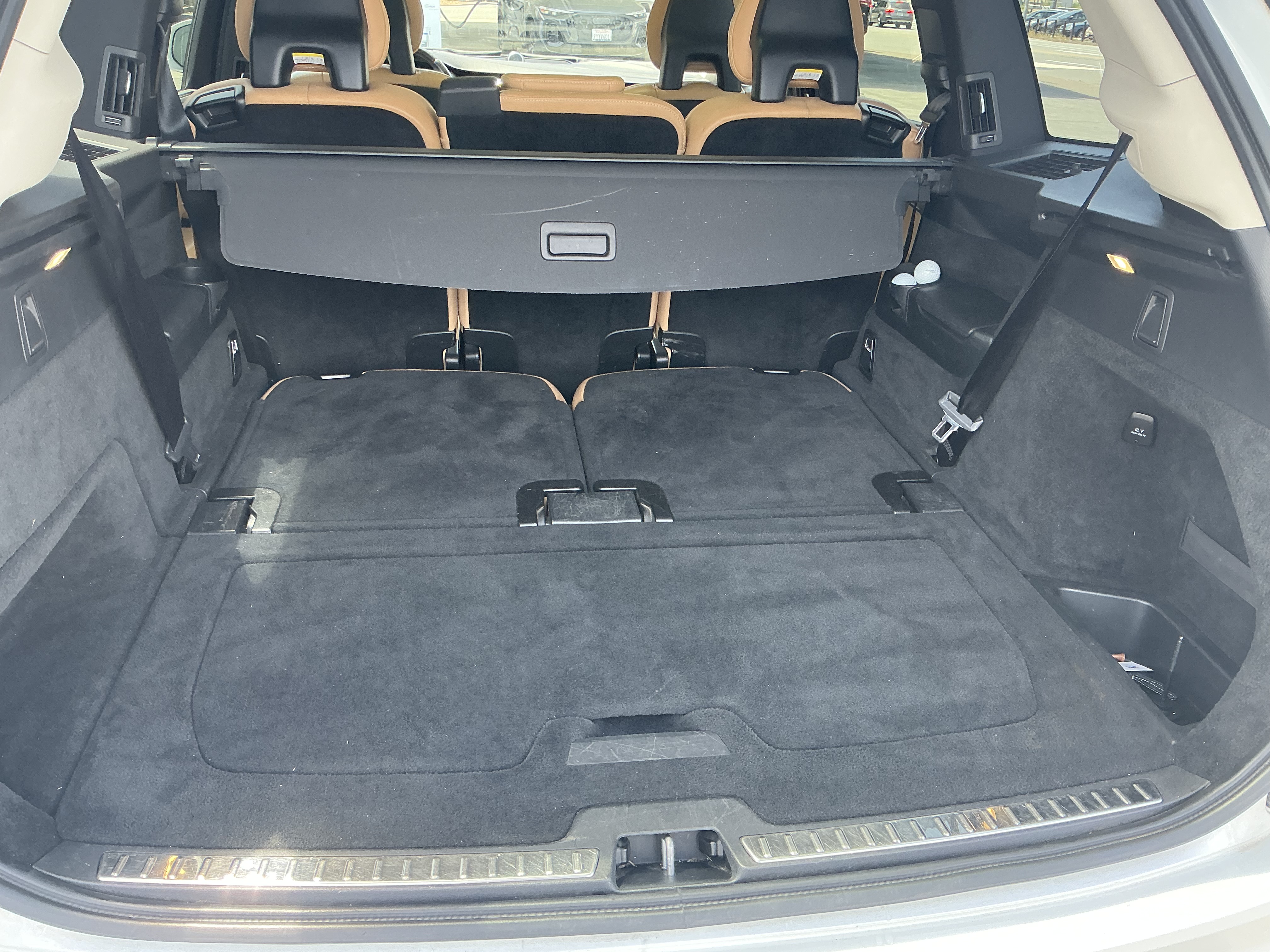 Used 2016 Volvo XC90 T6 Inscription w/ Vision Package AWD/4WD image 6