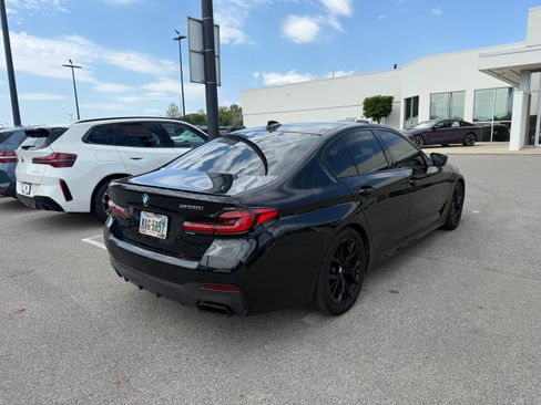 Used 2022 BMW M550i xDrive w/ Dynamic Handling Package AWD/4WD image 9