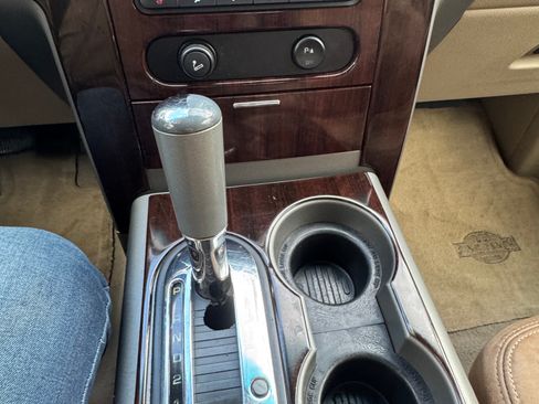 Used 2005 Ford F150 King Ranch image 14