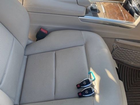 Used 2016 Mercedes-Benz E 350 Sedan image 14