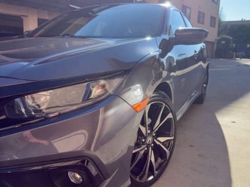 Used 2019 Honda Civic Sport image 5