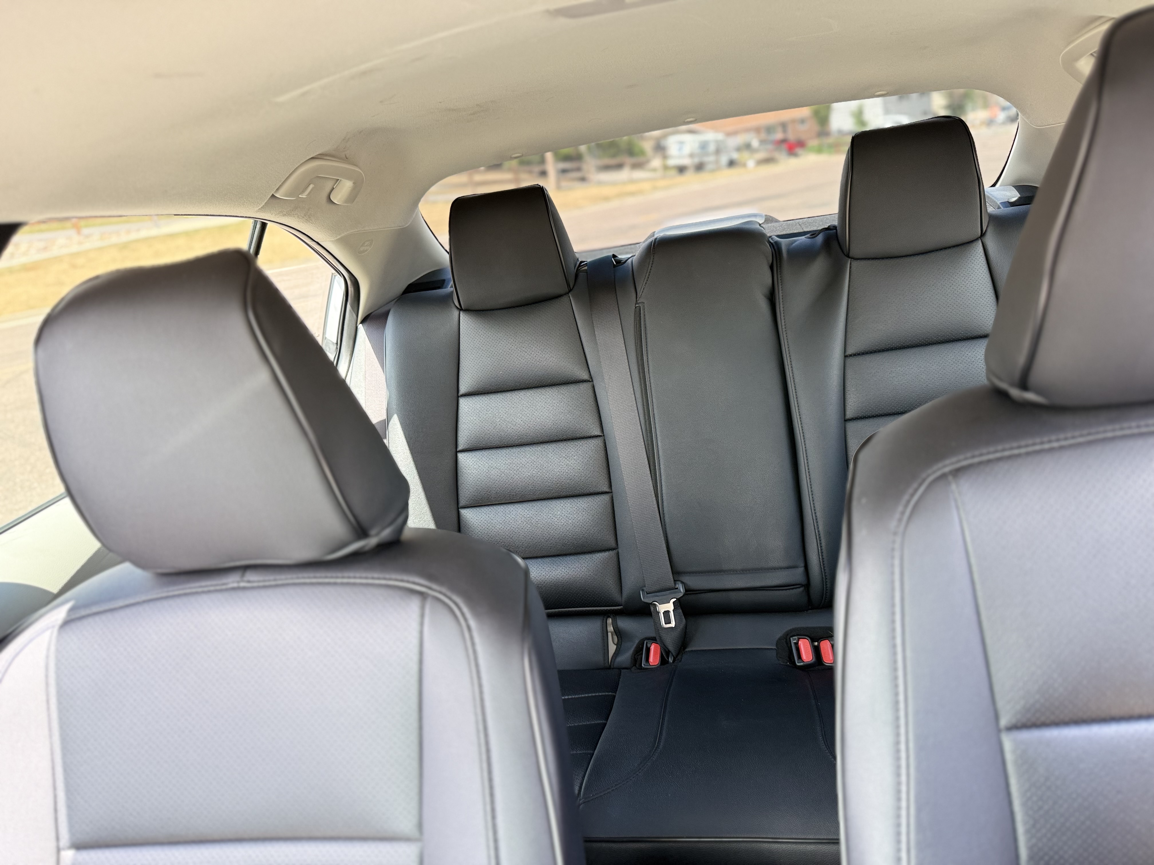Used 2024 Toyota Corolla LE FWD image 15