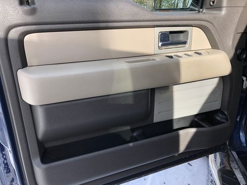 Used 2010 Ford F150 XLT image 19