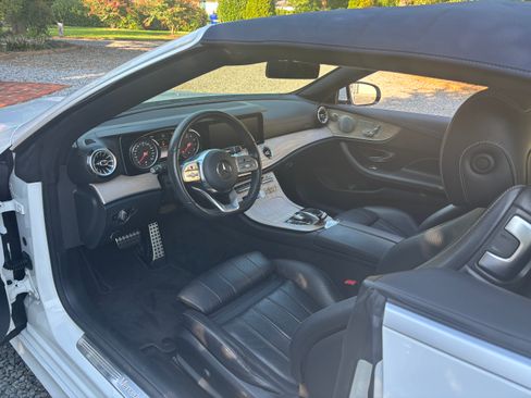 Used 2019 Mercedes-Benz E 450 4MATIC Cabriolet image 16