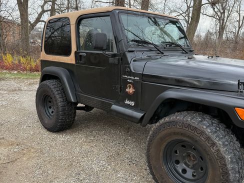 Used 1997 Jeep Wrangler Sahara image 8