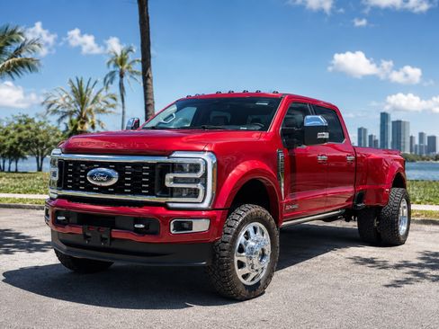 Used 2024 Ford F450 Limited w/ FX4 Off-Road Package AWD/4WD image 1