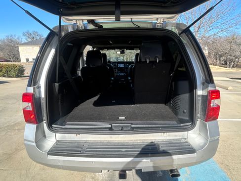 Used 2017 Ford Expedition Limited w/ Equipment Group 301A image 14