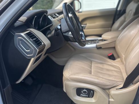 Used 2016 Land Rover Range Rover Sport HSE AWD/4WD image 8