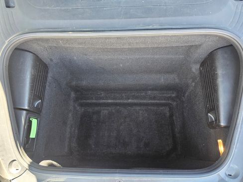 Used 2018 Porsche 718 Cayman Coupe 2D image 24