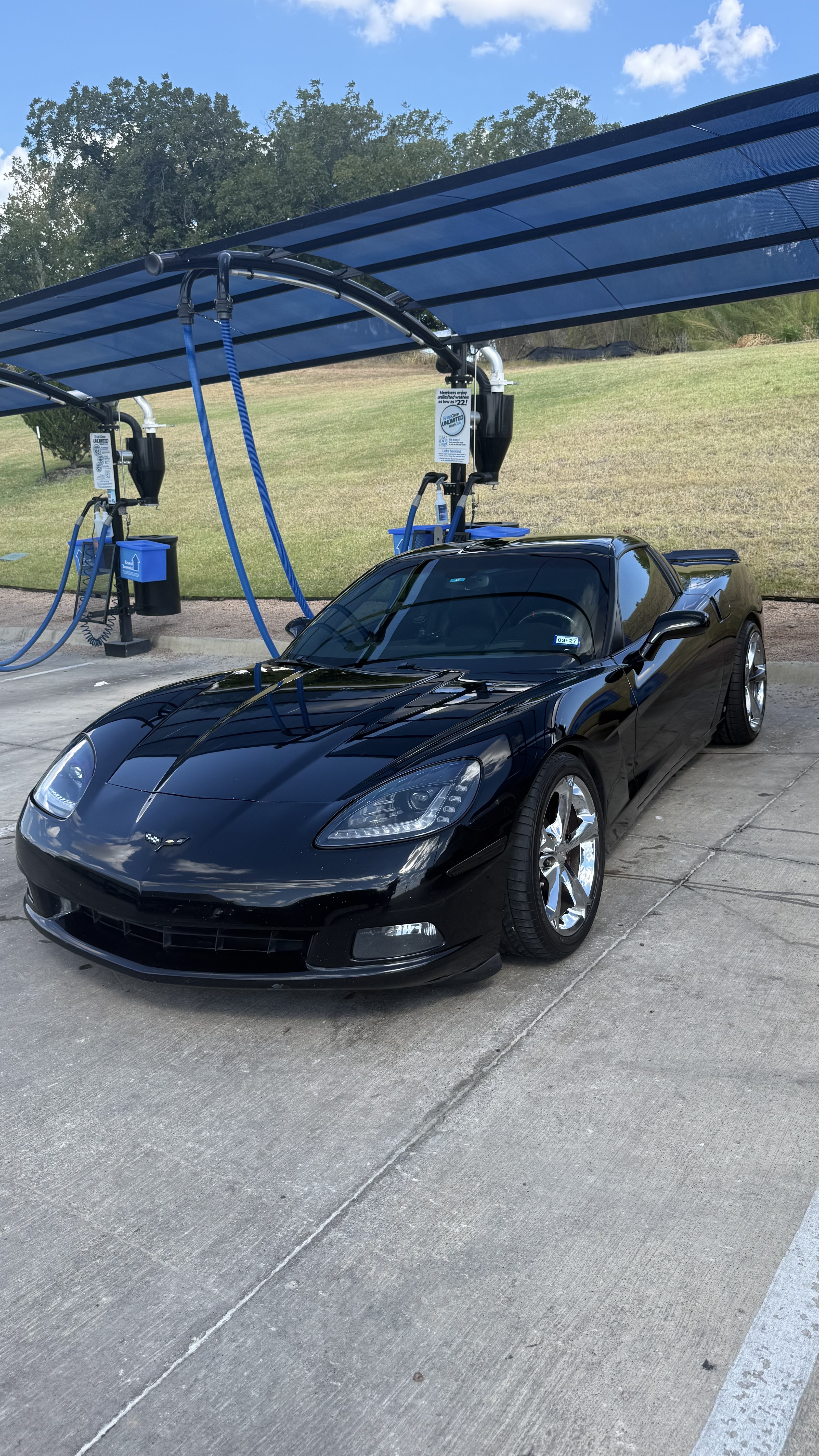 Used 2008 Chevrolet Corvette Coupe w/ Preferred Equipment Group RWD image 1