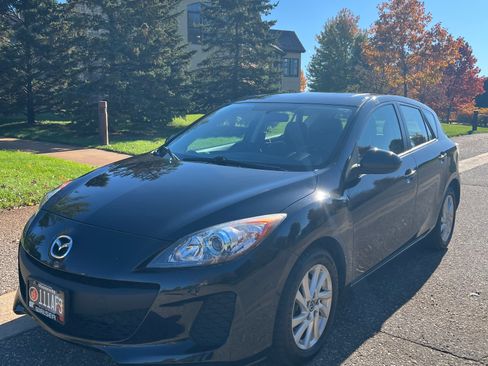 Used 2013 MAZDA MAZDA3 i Grand Touring image 1