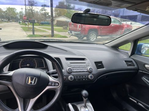 Used 2011 Honda Civic LX-S image 9