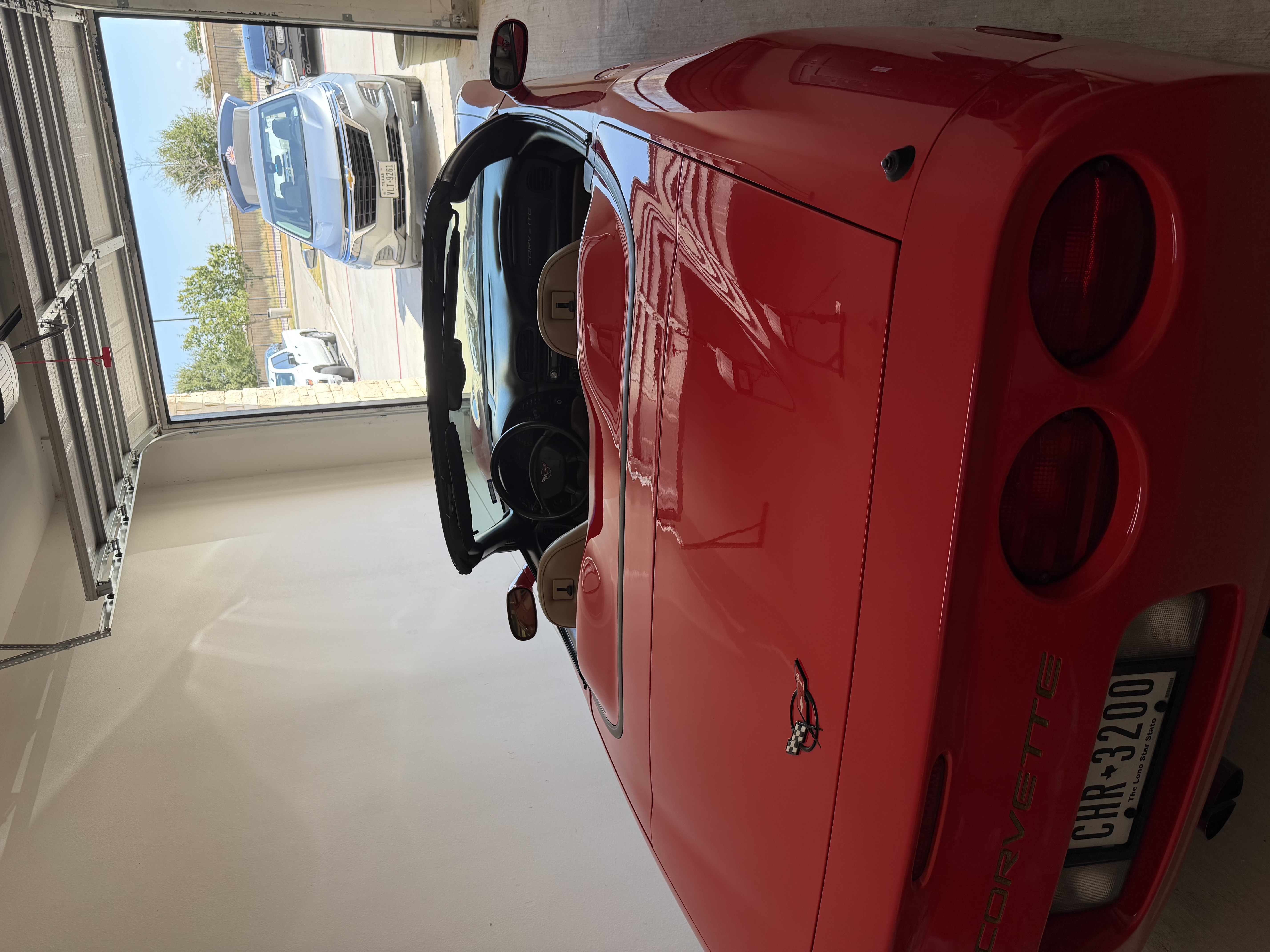 Used 2001 Chevrolet Corvette Convertible w/ Preferred Equipment Group2 RWD image 12