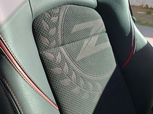 Used 2020 Nissan 370Z Coupe image 8