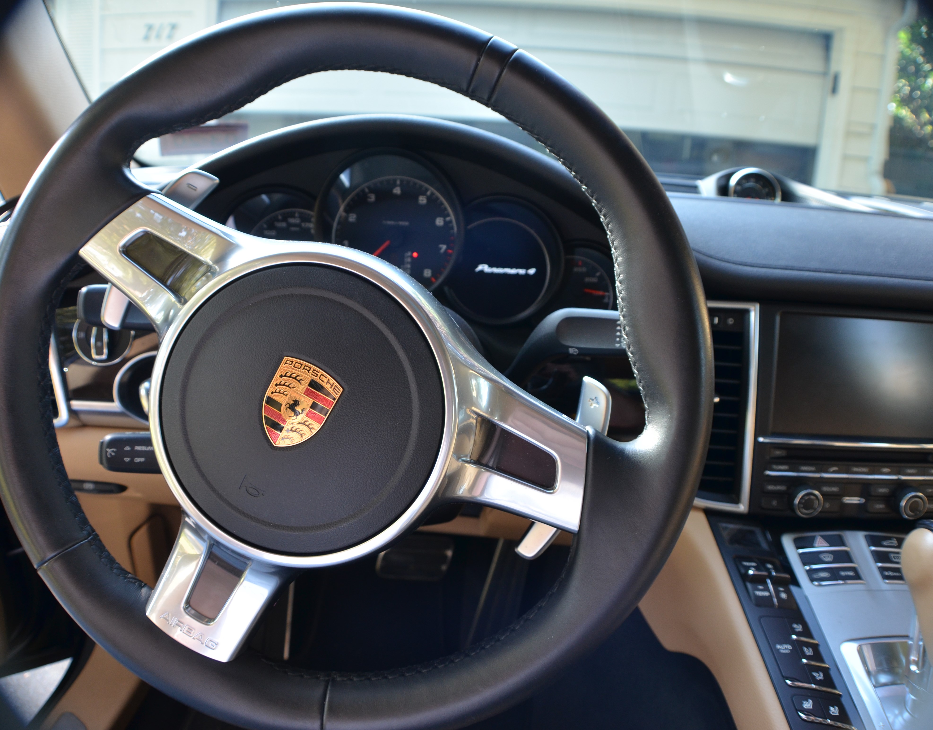 Used 2016 Porsche Panamera 4 Edition AWD/4WD image 19